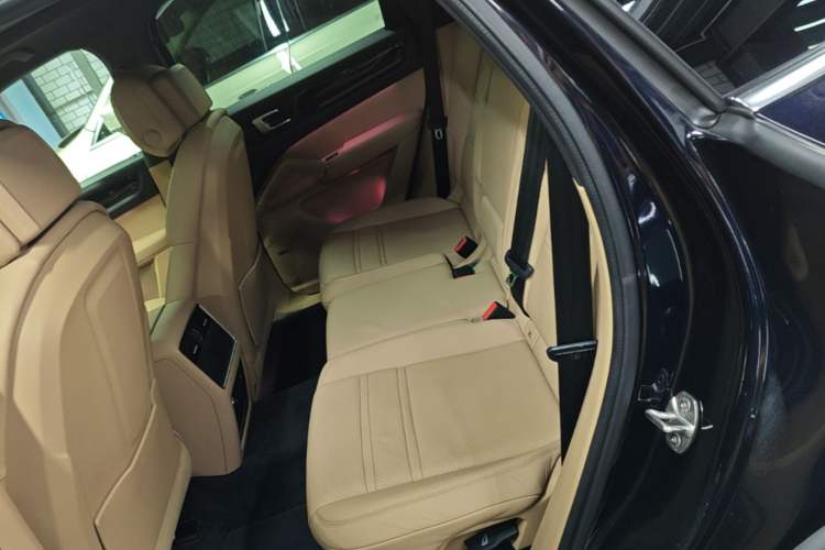 Used Porsche Cayenne 2019 Cayenne 3.0T Left Rear Seat