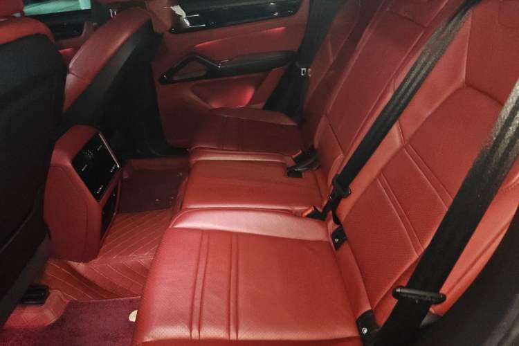 Used Porsche Cayenne 2019 Cayenne 3.0T Left Rear Seat
