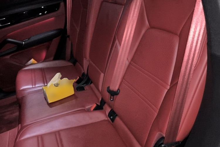 Used Porsche Cayenne 2019 Cayenne 3.0T Left Rear Seat