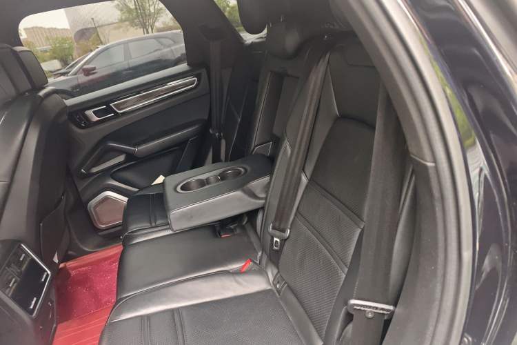 Used Porsche Cayenne 2019 Cayenne 3.0T Left Rear Seat