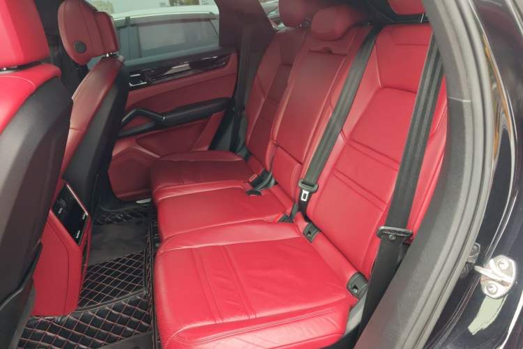 Used Porsche Cayenne 2019 Cayenne 3.0T Left Rear Seat
