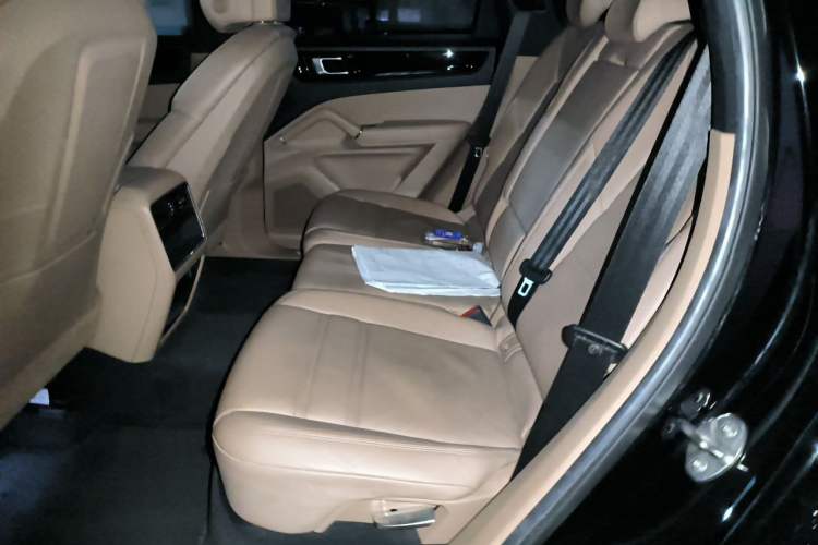 Used Porsche Cayenne 2019 Cayenne 3.0T Left Rear Seat
