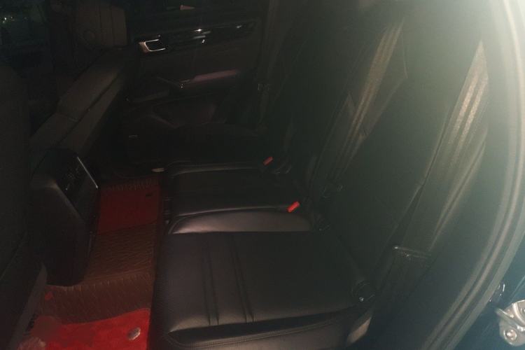 Used Porsche Cayenne 2019 Cayenne 3.0T Left Rear Seat