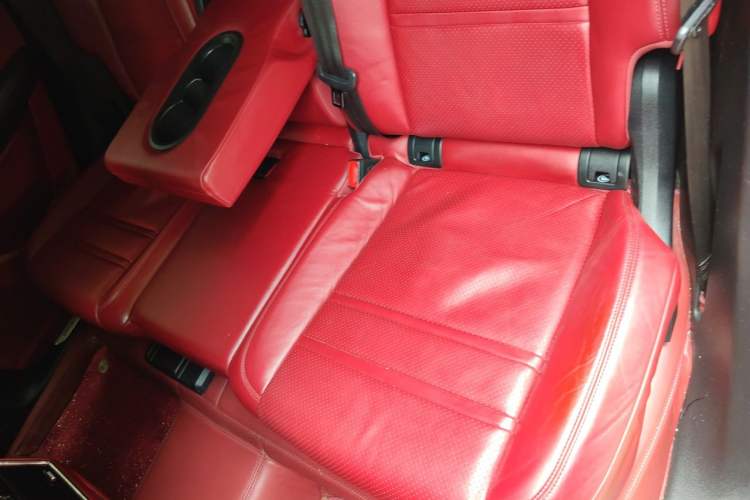 Used Porsche Cayenne 2019 Cayenne 3.0T Left Rear Seat