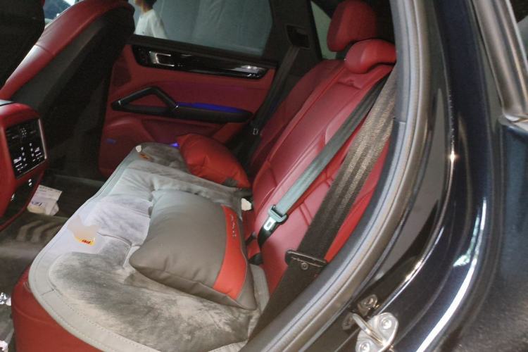 Used Porsche Cayenne 2019 Cayenne 3.0T Left Rear Seat