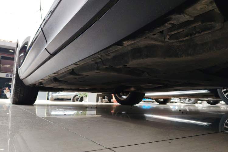 Used Porsche Cayenne 2019 Cayenne 3.0T Left Side Sill