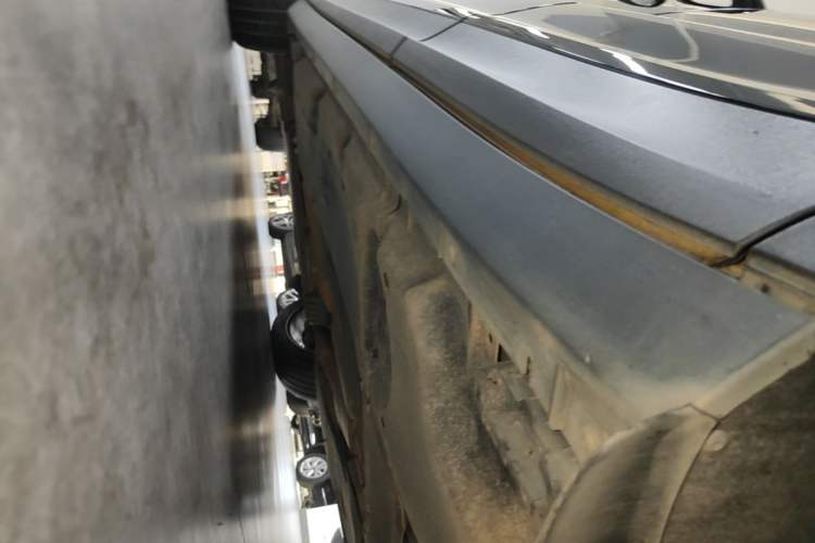 Used Porsche Cayenne 2019 Cayenne 3.0T Left Side Sill