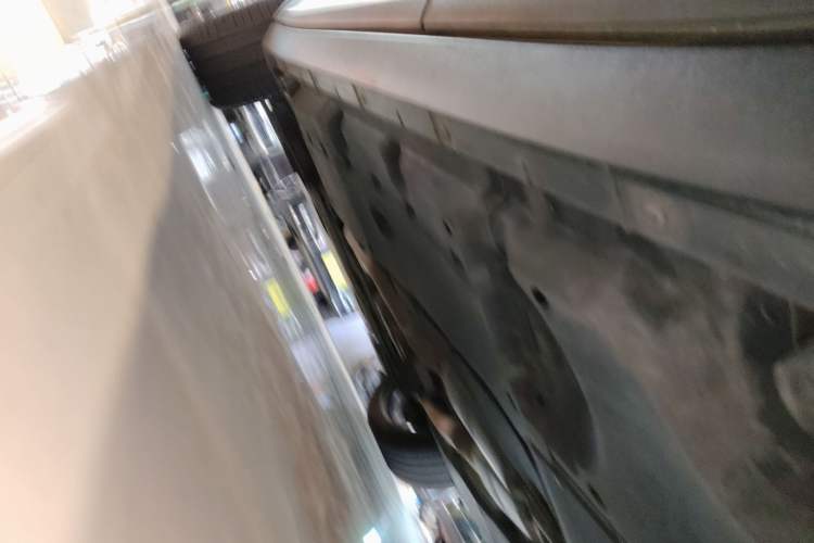 Used Porsche Cayenne 2019 Cayenne 3.0T Left Side Sill