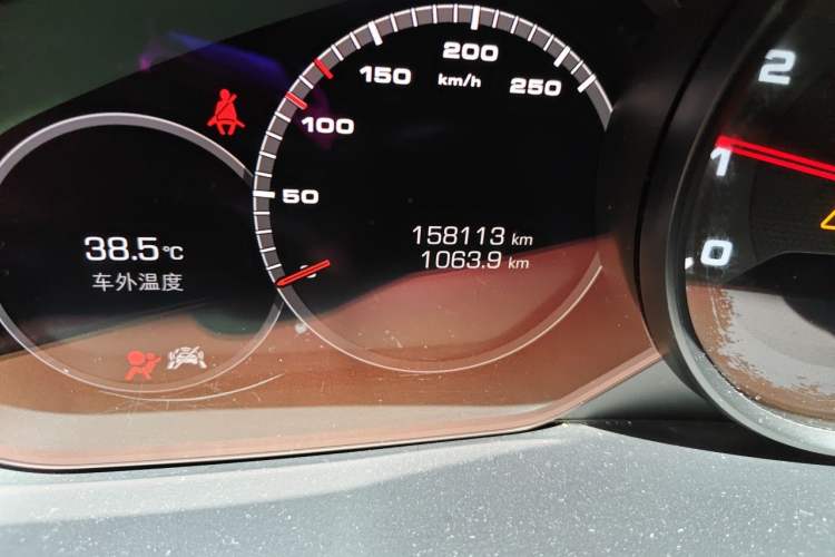 Used Porsche Cayenne  Odometer Close Up