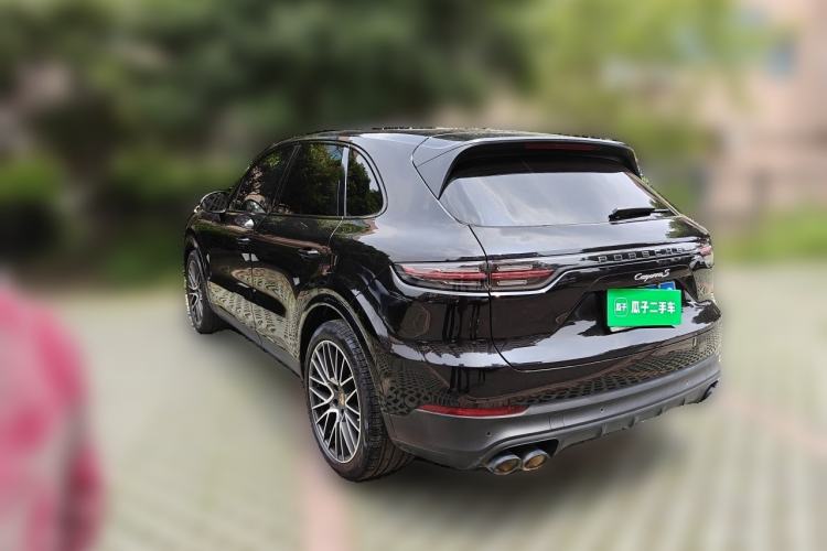 Used Porsche Cayenne 2019 Cayenne 3.0T Rear Left 45 Deg