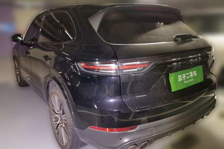 Used Porsche Cayenne 2019 Cayenne 3.0T Rear Left 45 Deg