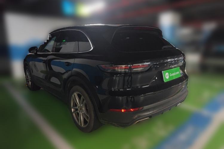 Used Porsche Cayenne 2019 Cayenne 3.0T Rear Left 45 Deg