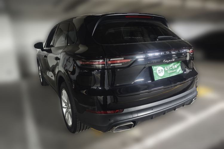 Used Porsche Cayenne 2019 Cayenne 3.0T Rear Left 45 Deg