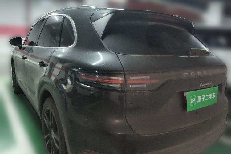 Used Porsche Cayenne 2019 Cayenne 3.0T Rear Left 45 Deg