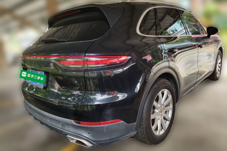 Used Porsche Cayenne 2019 Cayenne 3.0T Rear Right 45 Deg