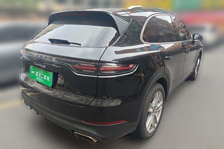 Used Porsche Cayenne 2019 Cayenne 3.0T Rear Right 45 Deg