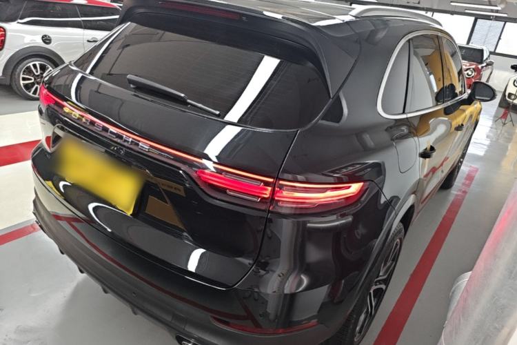 Used Porsche Cayenne 2019 Cayenne 3.0T Rear Right 45 Deg