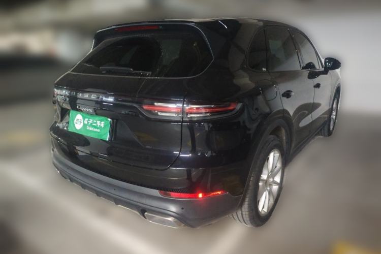 Used Porsche Cayenne 2019 Cayenne 3.0T Rear Right 45 Deg