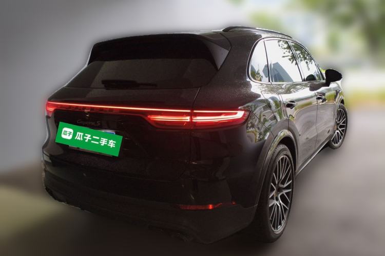 Used Porsche Cayenne 2019 Cayenne 3.0T Rear Right 45 Deg