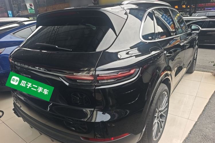 Used Porsche Cayenne 2019 Cayenne 3.0T Rear Right 45 Deg