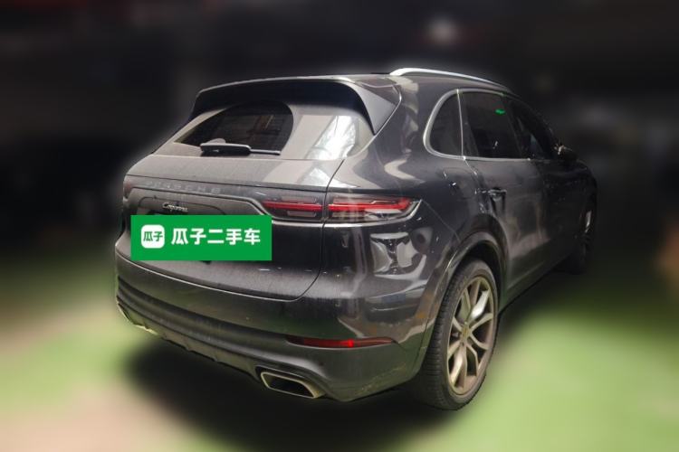 Used Porsche Cayenne 2019 Cayenne 3.0T Rear Right 45 Deg