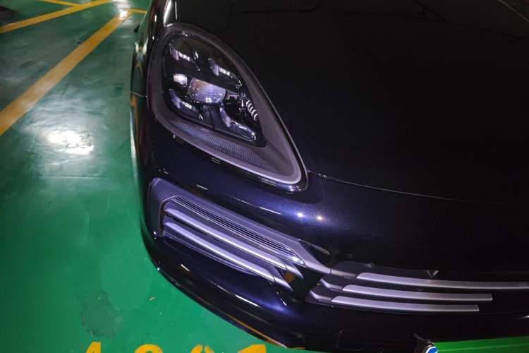 Used Porsche Cayenne 2019 Cayenne 3.0T Right Front Headlight