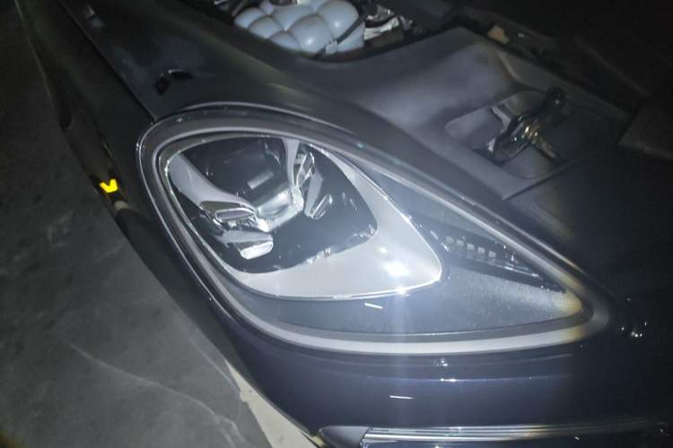 Used Porsche Cayenne 2019 Cayenne 3.0T Right Front Headlight