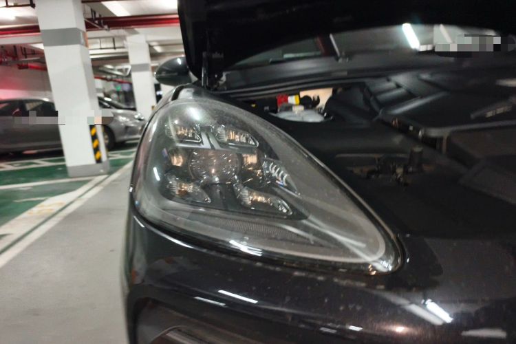 Used Porsche Cayenne 2019 Cayenne 3.0T Right Front Headlight