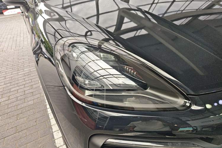 Used Porsche Cayenne 2019 Cayenne 3.0T Right Front Headlight