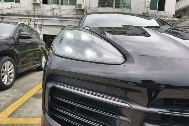 Used Porsche Cayenne 2019 Cayenne 3.0T Right Front Headlight