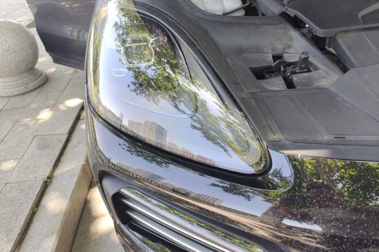 Used Porsche Cayenne 2019 Cayenne 3.0T Right Front Headlight