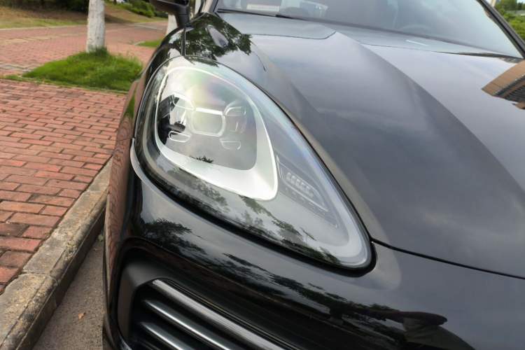 Used Porsche Cayenne 2019 Cayenne 3.0T Right Front Headlight