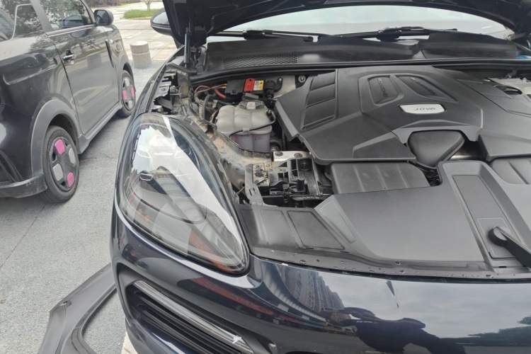 Used Porsche Cayenne 2019 Cayenne 3.0T Right Front Headlight
