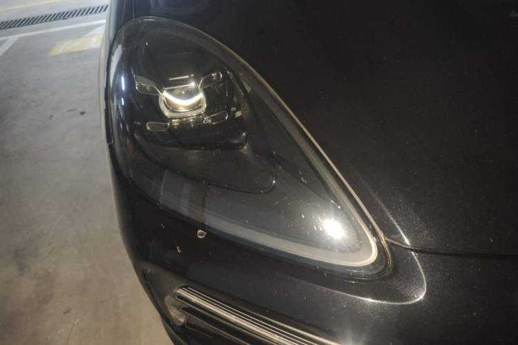 Used Porsche Cayenne 2019 Cayenne 3.0T Right Front Headlight