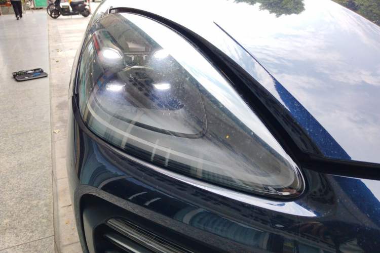 Used Porsche Cayenne 2019 Cayenne 3.0T Right Front Headlight