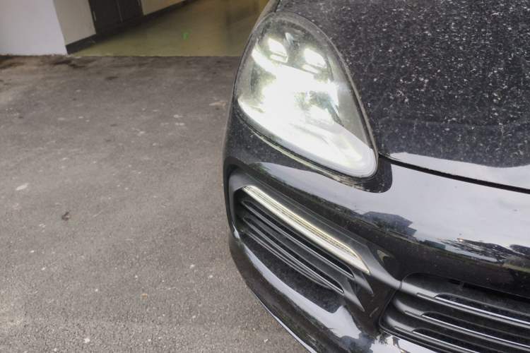 Used Porsche Cayenne 2019 Cayenne 3.0T Right Front Headlight