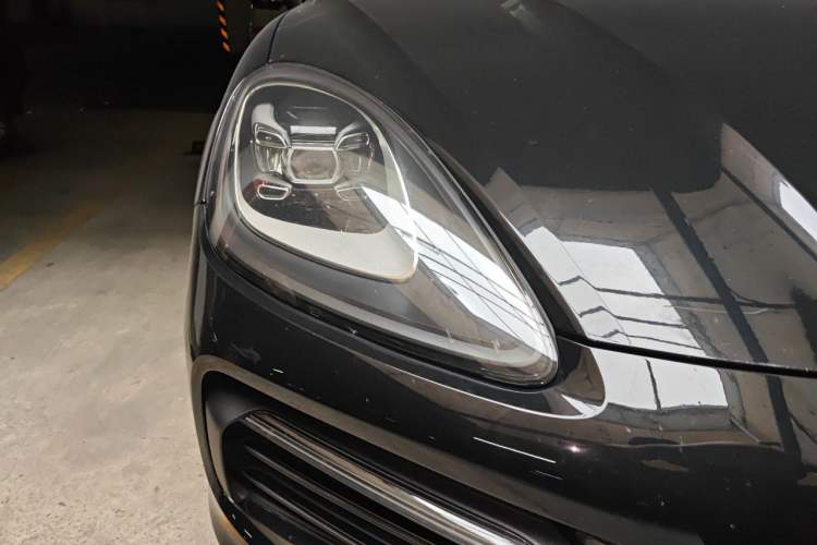 Used Porsche Cayenne 2019 Cayenne 3.0T Right Front Headlight