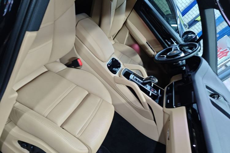 Used Porsche Cayenne 2019 Cayenne 3.0T Right Front Seat