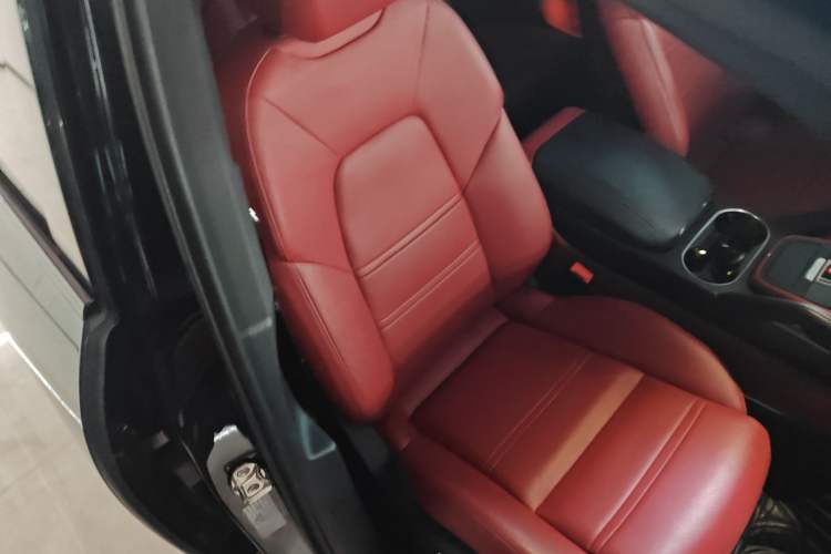 Used Porsche Cayenne 2019 Cayenne 3.0T Right Front Seat