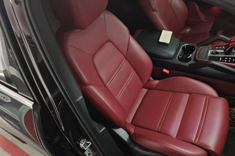 Used Porsche Cayenne 2019 Cayenne 3.0T Right Front Seat