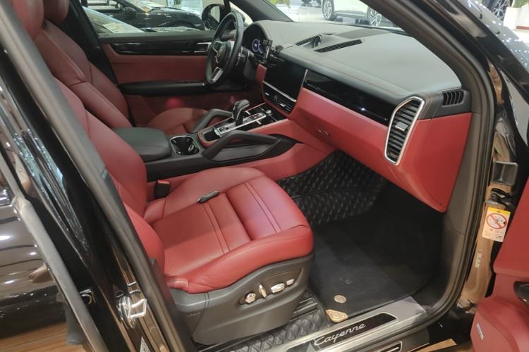 Used Porsche Cayenne 2019 Cayenne 3.0T Right Front Seat