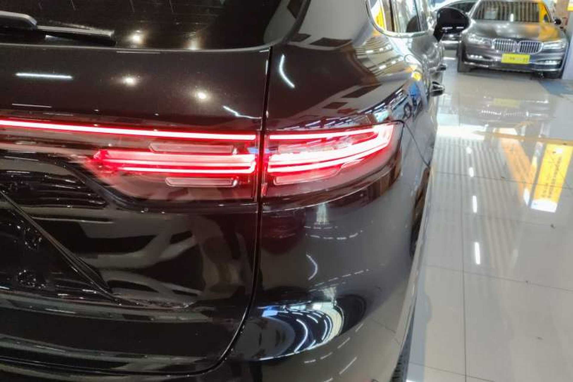 Used Porsche Cayenne 2019 Cayenne 3.0T Right Rear Taillight