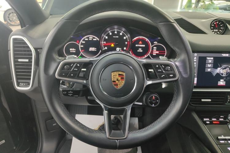 Used Porsche Cayenne 2019 Cayenne Coupé 3.0T Steering Wheel
