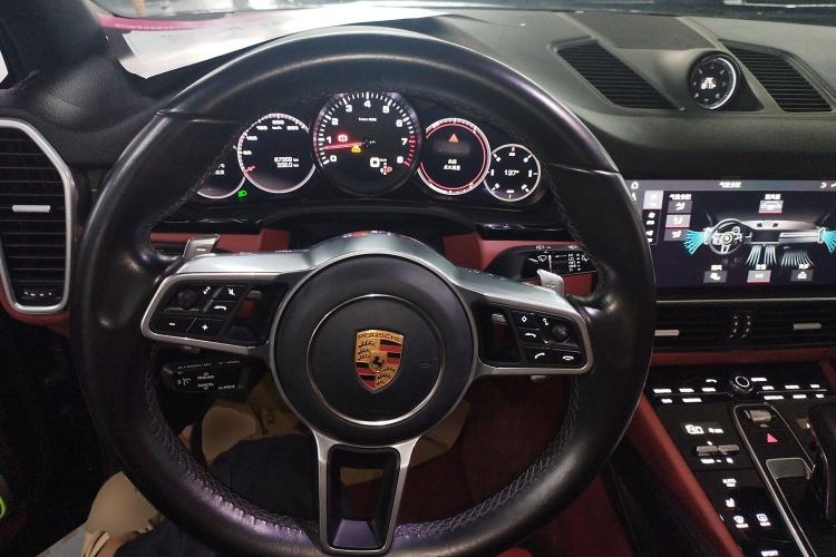 Used Porsche Cayenne 2019 Cayenne 3.0T Steering Wheel