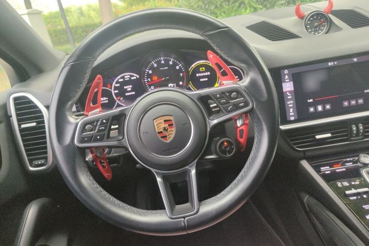 Used Porsche Cayenne 2019 Cayenne Coupé 3.0T Steering Wheel