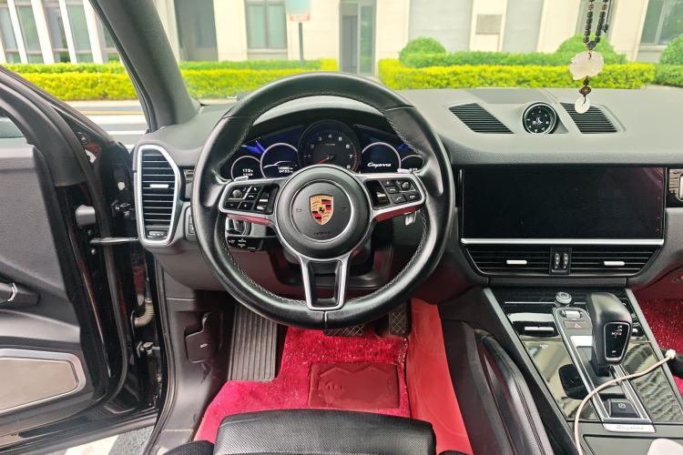 Used Porsche Cayenne 2019 Cayenne 3.0T Steering Wheel