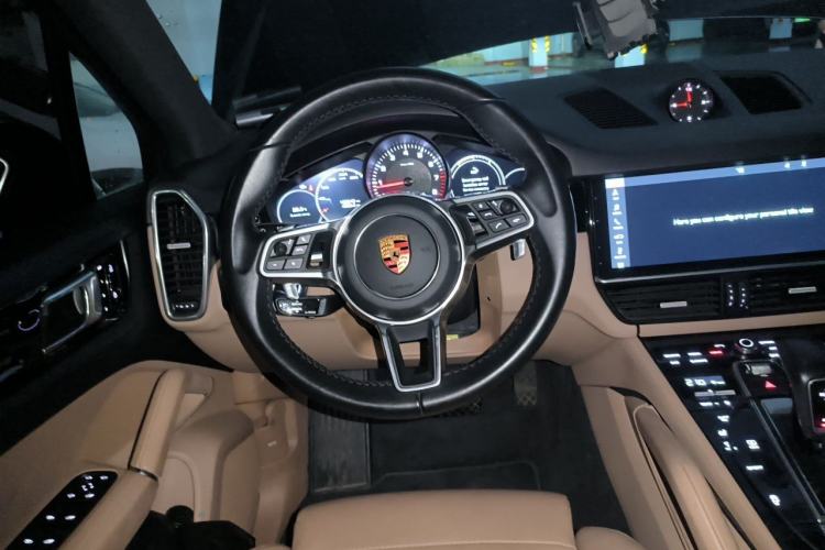 Used Porsche Cayenne 2019 Cayenne 3.0T Steering Wheel