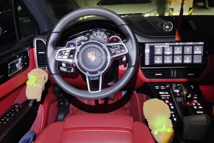 Used Porsche Cayenne 2019 Cayenne 3.0T Steering Wheel