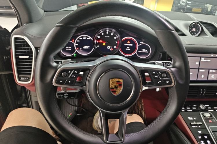 Used Porsche Cayenne 2019 Cayenne 3.0T Steering Wheel