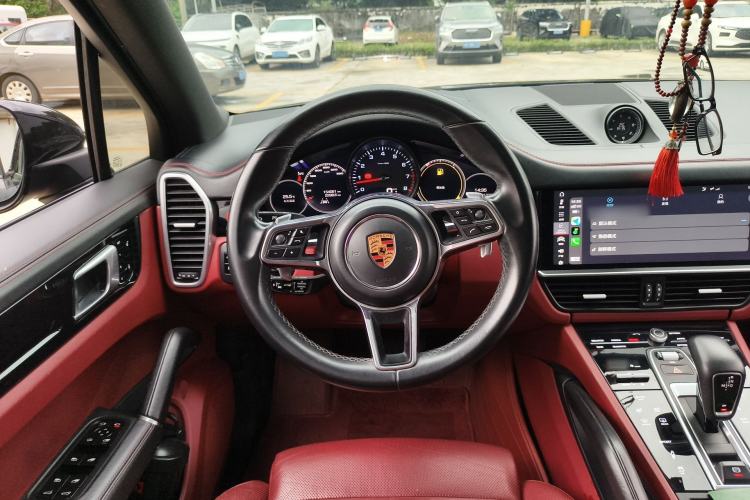 Used Porsche Cayenne 2019 Cayenne 3.0T Steering Wheel